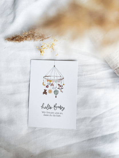 Karte zur Geburt Mobile Kinderzimmer (Postkarte A6)